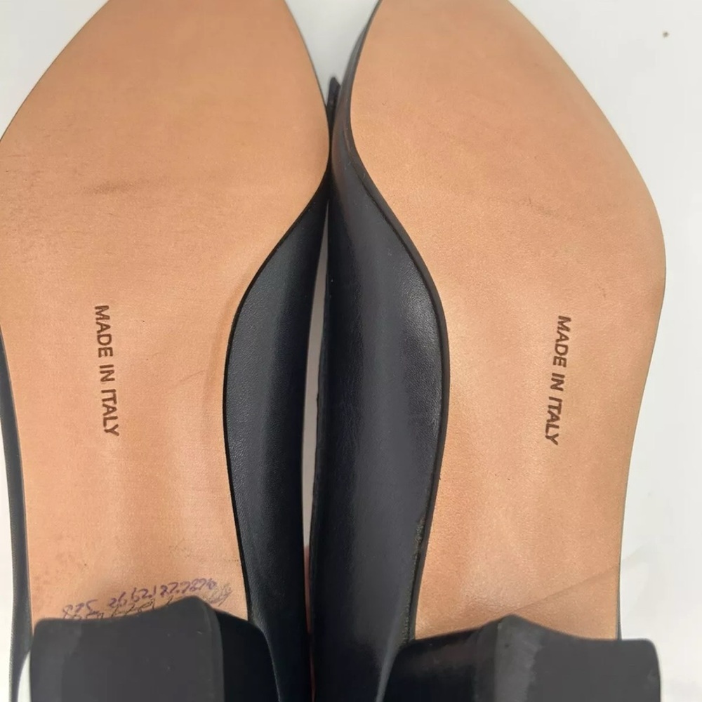 Salvatore Ferragamo Dark Navy Blue Leather Pumps Size 6 - Narrow - Picture 12 of 12